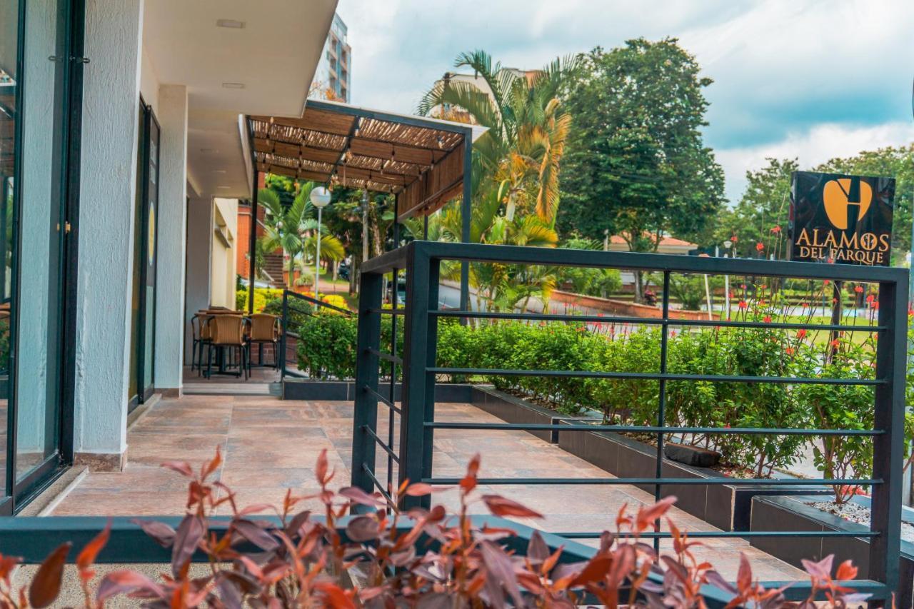 פריירה Hotel Alamos Del Parque מראה חיצוני תמונה